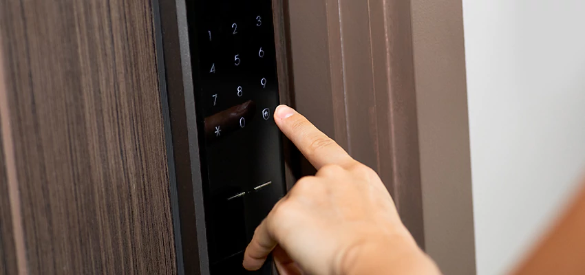 Smart Electric Locks Replacement Services in Round Lake Beach, IL