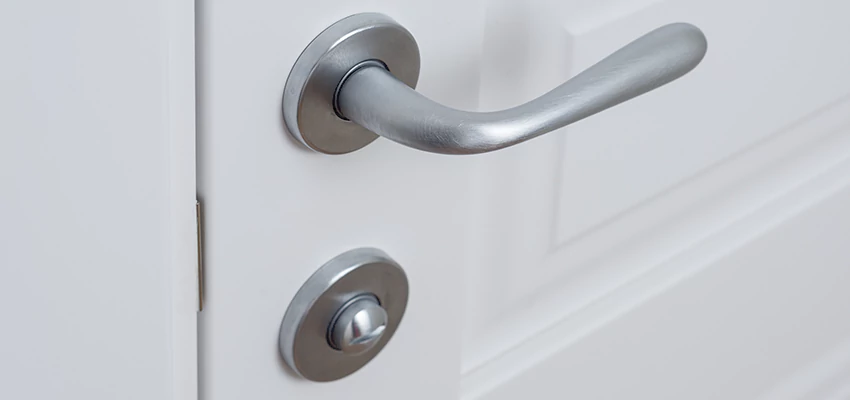 Single-Occupancy Restroom Locks Repair in Round Lake Beach, Illinois