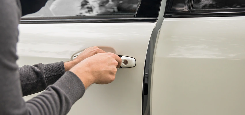 Unlock Car Door Service in Round Lake Beach, IL